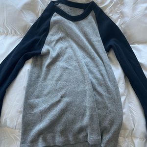 Brandy Melville long sleeve top